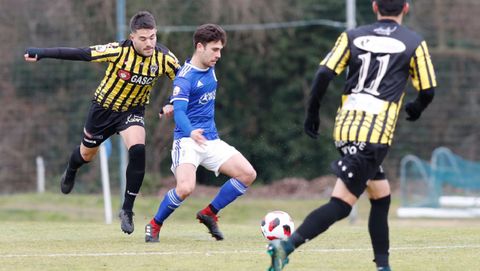 Jimmy Vetusta Barakaldo Requexon.Jimmy, durante el encuentro frente al Barakaldo