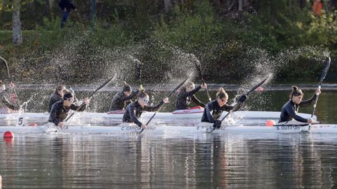 Deportistas gallegas de alto nivel, durante una competici&oacute;n.