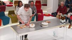 Encuentro gastronmico en el que el chef Nacho Manzano present los cortes ms famosos del atn rojo