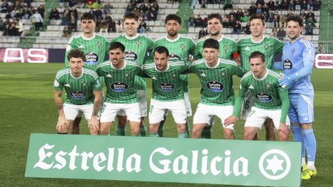 Once inicial del Racing de Ferrol en el partido frente al Cacere�o en A Malata.