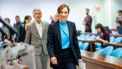 M�nica Garc�a y Grande-Marlaska comparecen en una rueda de prensa el s�bado para informar sobre el barco MV Hondius.