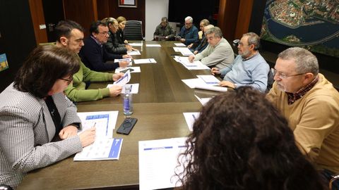 La reuni�n entre el gobierno local y la Federaci�n Castelao se celebr� el viernes en el Concello de Pontevedra