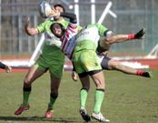 Los vigueses plantaron cara al �nico equipo profesional al 100 % del rugbi espa�ol. 