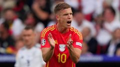 Dani Olmo.Dani Olmo con Espa�a