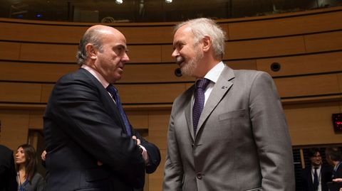 De Guindos, con el presidente del Banco Europeo de Inversiones