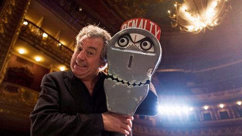 Terry Jones, en el teatro municipal lisboeta de S�o Luiz, retratado en el 2008