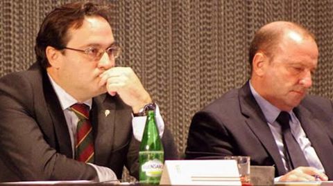 Javier Fern�ndez junto a Javier Mart�nez
