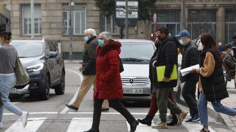 Primer da sin mascarillas en la calle en Ourense
