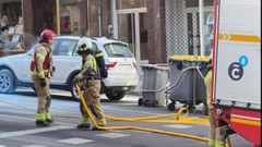 Arde un coche en la avenida de Fisterra de A Coru�a