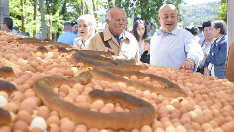 Los huevos son donados por vecinos de Paradela y todo su entorno
