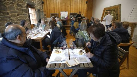 Los vinos fueron acompa�ados con platos pensados para cada perfil