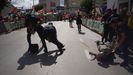 Cargas policiales y detenciones en la llegada de La Vuelta a Monforte