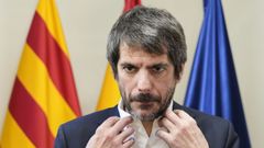 El ministro de Cultura, Ernest Urtasun, en una comparecencia ante los medios desde Barcelona