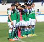 Los jugadores racinguistas guardaron un minuto de silencio en Tafalla. 