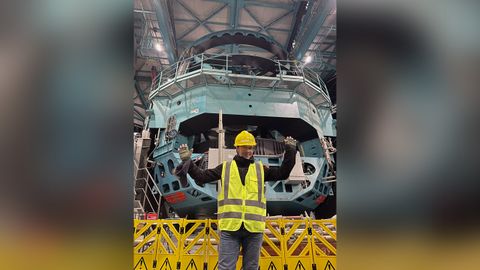 Inaugurado en junio del 2025, el Vera Rubin est equipado con el telescopio y la cmara digital ms grande del mundo, para capturar la mayor pelcula del cielo nocturno durante los prximos 10 aos.