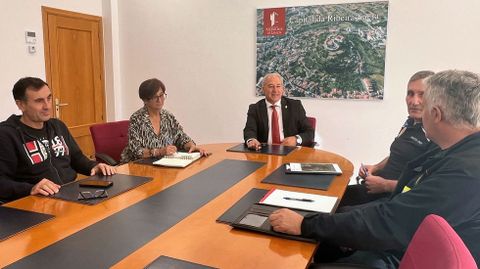 Asistentes a la mesa se seguridad en la que se perfil� el operativa del San Mateo