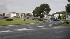 Cruce de Gu�samo con la v�a que va a Ferrol, considerado un punto negro de tr�fico