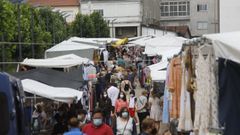 Imagen de archivo del mercadillo de una feria en Ourense