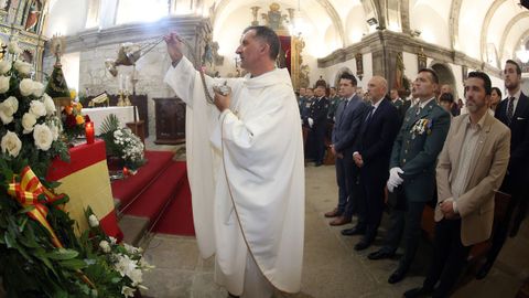 LA GUARDIA CIVIL CELEBRA EL DIA DEL PILAR EN LA COMARCA DEL BARBANZA