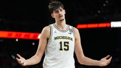 Aday Mara, durante la final de la NCAA ante los UConn Huskies.