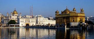 O templo sij de Amritsar, na India, recibe uns trinta mill�ns de visitas cada ano.