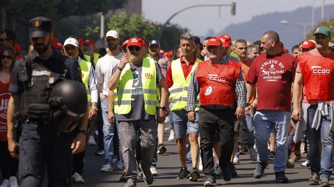 La manifestaci�n del metal por el centro de Ferrol