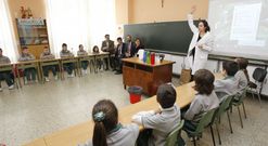 Los escolares de A Milagrosa inauguraron el programa educativo Aqualox�a. 