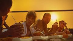 Fotograma del �ltimo trabajo de Ayll�n, �Ni de co�a�