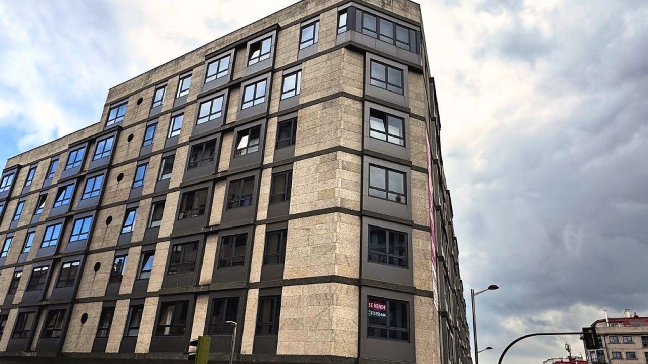 La Sareb advierte que habrá que deshabitar Privada Moderna en Vigo para restaurar los edificios