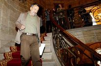 Hern�ndez se est� poniendo ya al d�a de los asuntos del Concello, que liderar� en unos d�as. 