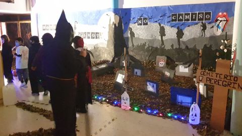 Os alumnos de Antas de Ulla celebraron o Sama�n aprendendo sobre o Cami�o de Santiago e o galego