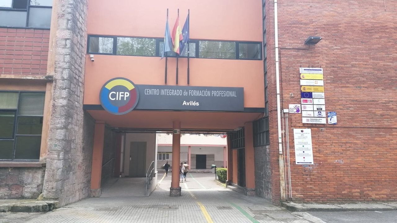 Casi 300 docentes de FP podrán integrarse en Secundaria