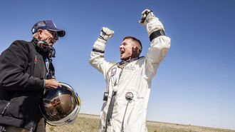 Flix Baumgartner, a la derecha