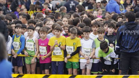 Los peque�os esperando al pistoletazo de salida para correr la San Marti�o.