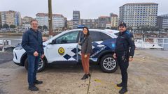 Jefe de la Polica Local de Ribeira, Jos Manuel Bretal; alcaldesa, Mara Sampedro, agente de polica Adrin Chorn