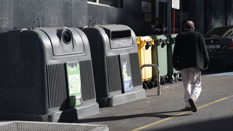 Contenedores de basura en Ourense.