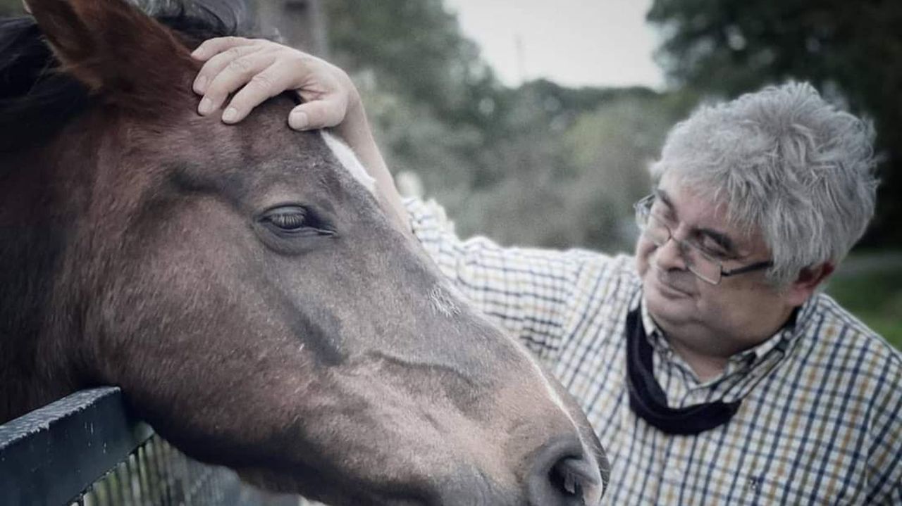 Ramón Loureiro hablará el martes en Fene sobre las raíces de su literatura