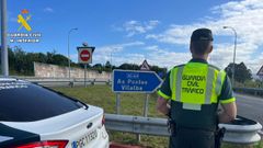 Guardia Civil en la zona donde fue interceptado el conductor.