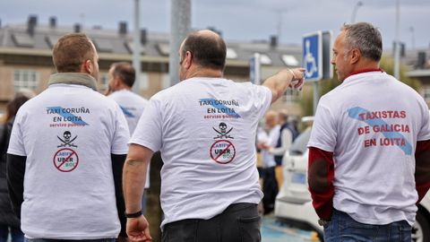 Protesta de los taxistas coru�eses ante los VTC