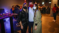 �Mira las fotos de la inauguraci�n Castelao Night de Rianxo!