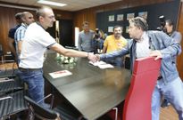 Lores recibi� en el Concello el pasado mes de septiembre con el comit� de empresa de Elnosa. 