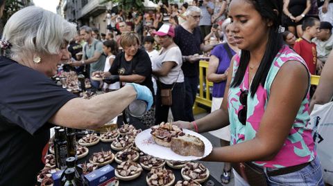 O Carballiño batió el récord de la tapa de pulpo más grande del mundo