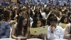 M�s de 900 estudiantes, que consiguieron los mejores expedientes de la �ltima ABAU, respondieron a la convocatoria de la USC en el multiusos de Sar