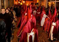 Las calles de Fisterra se llenaron de color y devoci�n.