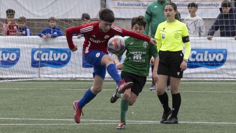 Uno de los partidos que se disputaron ayer en As Eiroas