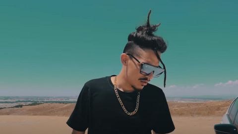 Imagen de Eugenio, m�s conocido por su nombre art�stico Parce Lean, en el videoclip de Confusoda, donde colaboraba con Yowaii