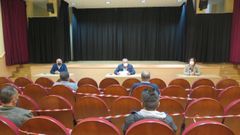 El Concello recibe a los trece empleados que el lunes empezar�n a trabajar en A Laracha