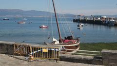 El tramo vallado en el paseo mar�timo a ra�z de la �ltima grieta detectada en el pavimento