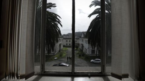 El complejo industrial de la fbrica de armas donde se construye la Cidade das TIC, visto desde el despacho principal del antiguo edificio de direccin