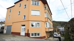 Viviendas comunitarias Bur�n en A Fonsagrada